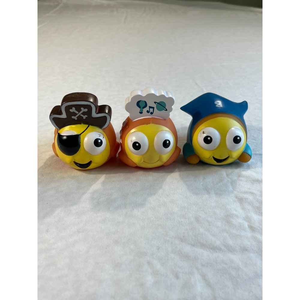 Goldfish Swim School Rubber Bath Pool Toys Lot of 3 Smile Makers Bath Tub